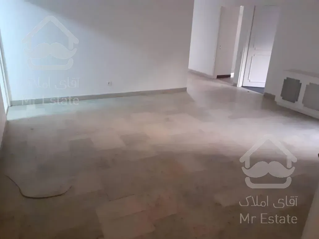 اجاره و رهن آپارتمان محمودیه 210  متر لوکس