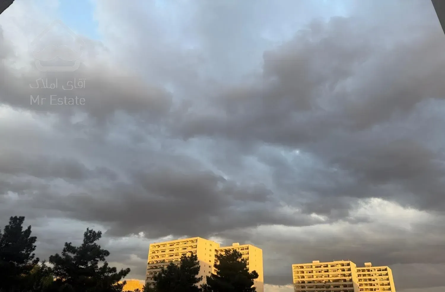 شهرک امید قنات کوثر چهار خوابه ۲۱۱ متر