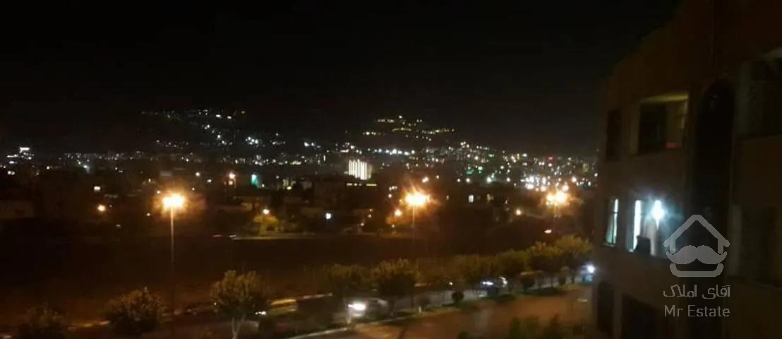 آپارتمان۱۳۶متر،۳خوابه شهرک صدرا