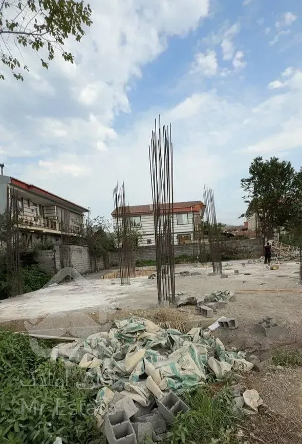 پیش فروش واحد۱۰۰متری داخل شهر سیاهکل