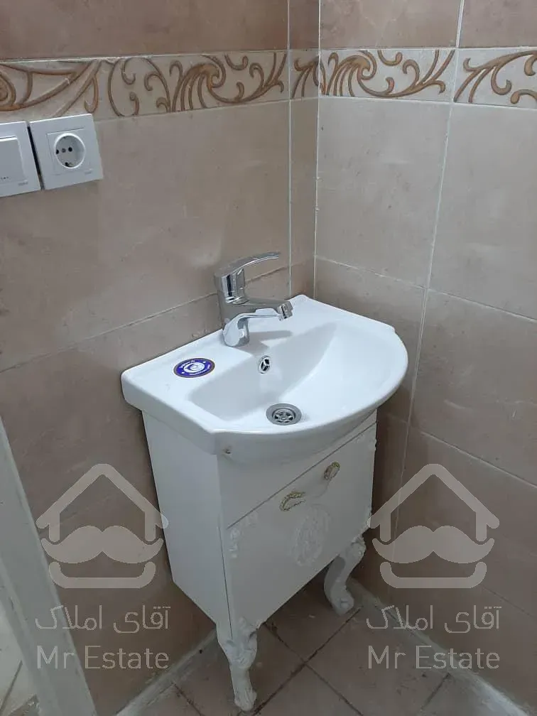 ۱۲۰ متر/ ۲ خواب/ نوساز/تک واحدی/سعادت اباد