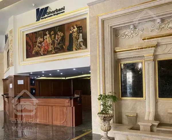 ۵۱ متر/ قصر بلورین نشاط/سازه ای مدرن