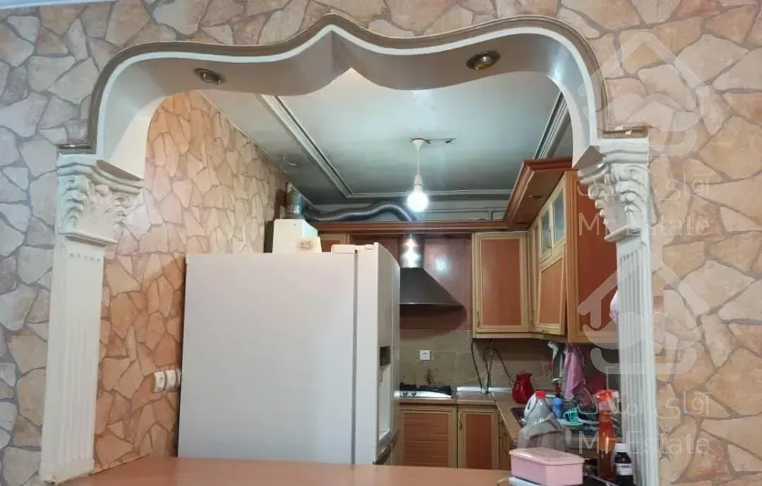 ۸۵ متری جواهری