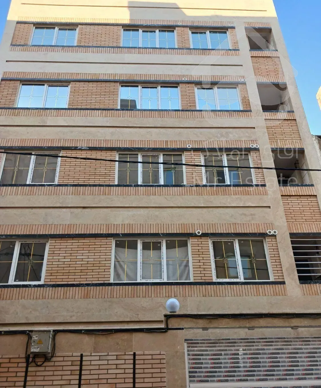 آپارتمان 81متری تک واحد  اتابک