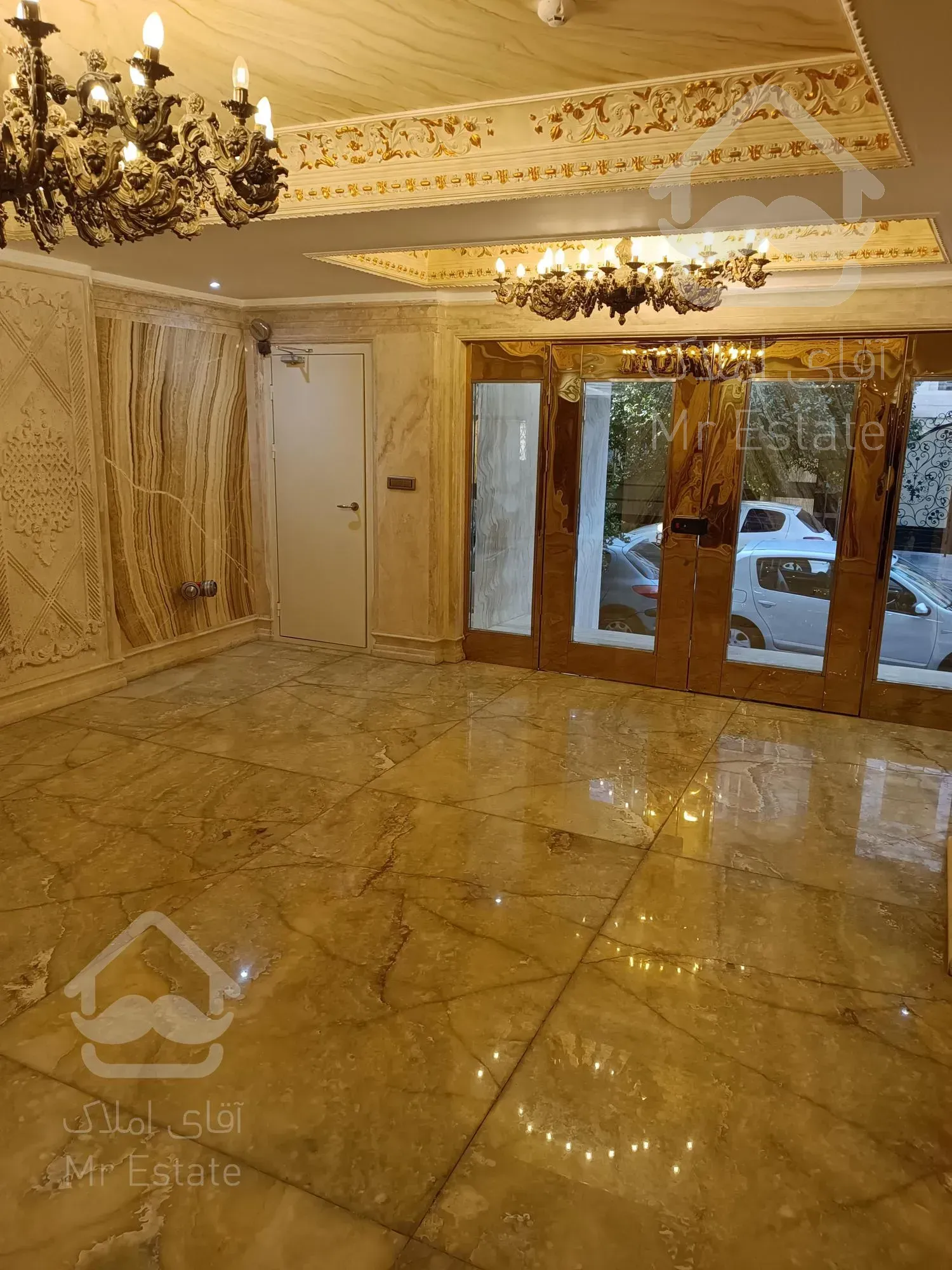 کاشانی ستاری ساختمان ۱۰۰٪ موقعیت اداری سندمسکونی ۲۵۰۰ متر مفید یکجا واگذار میگردد