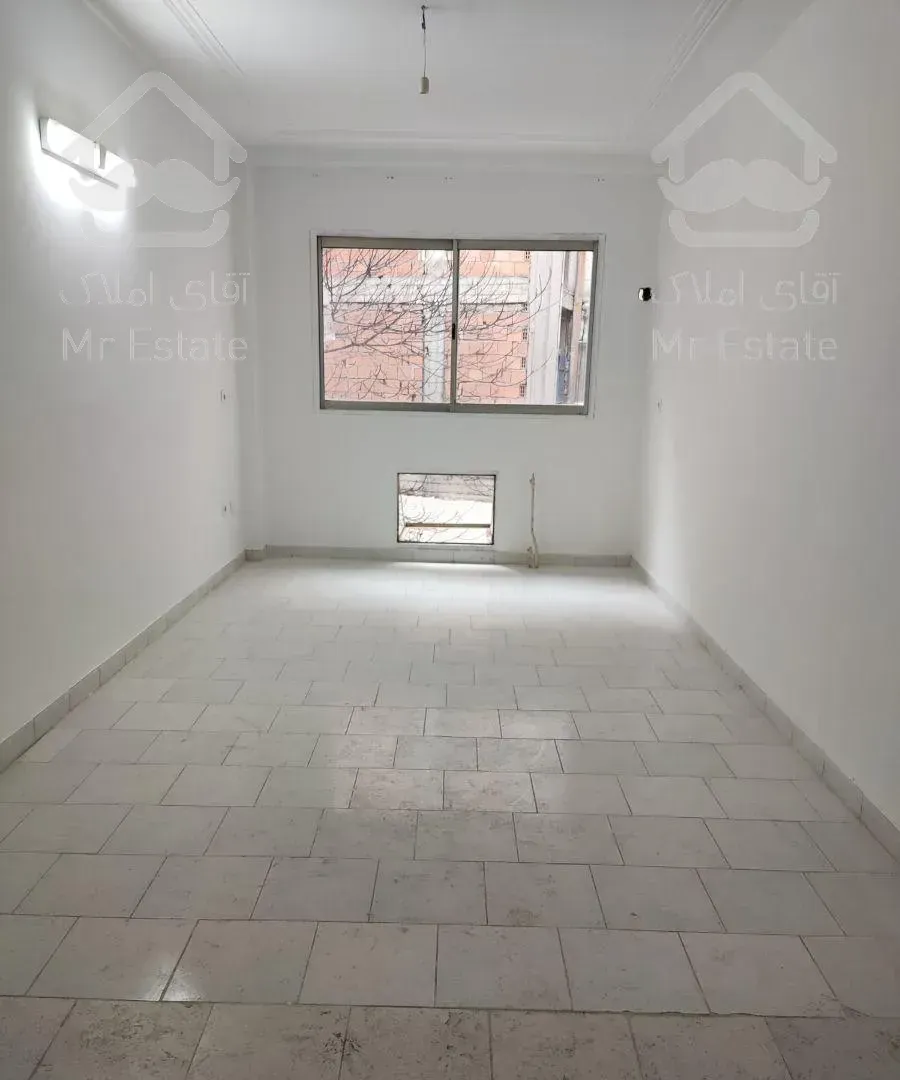 آپارتمان ۷۰ متری، برِ اصلی خیابان ۱۵ خرداد