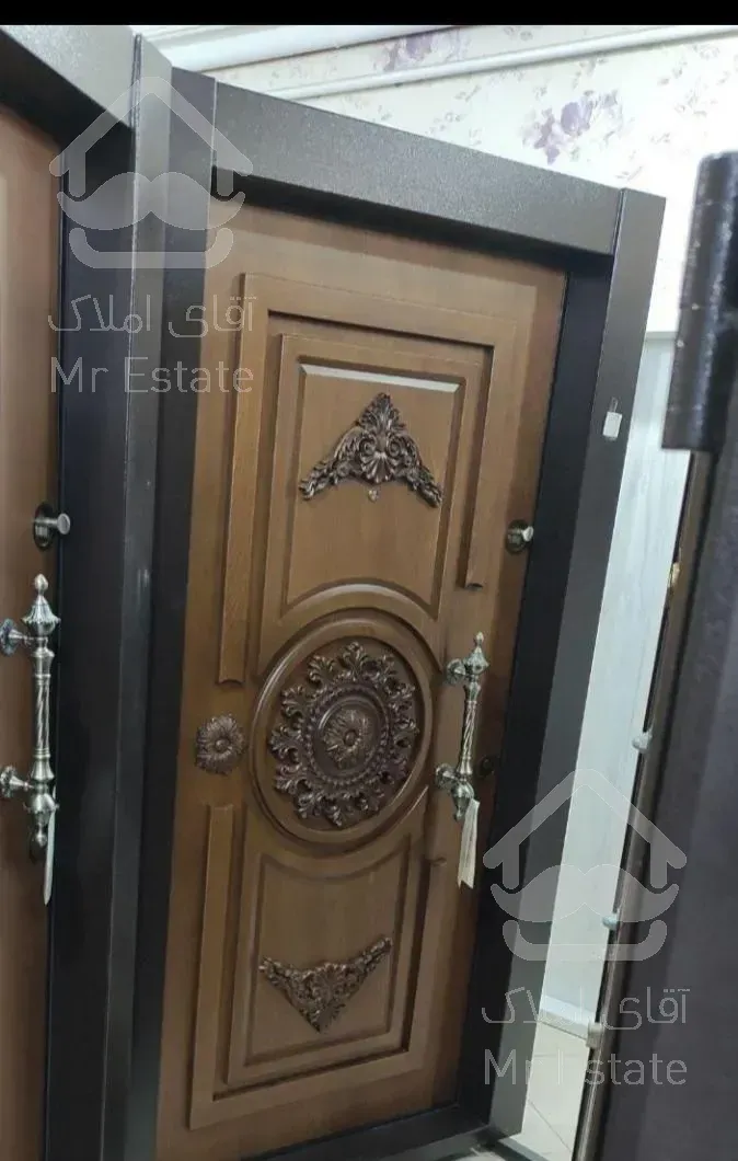 نصاب ( نصب ) درب ضدسرقت