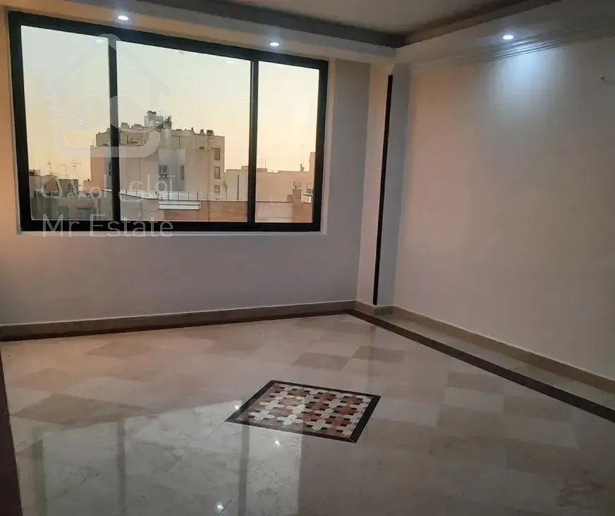 ۸۷ متر / ۲ خواب / فول امکانات / شهران شمالی