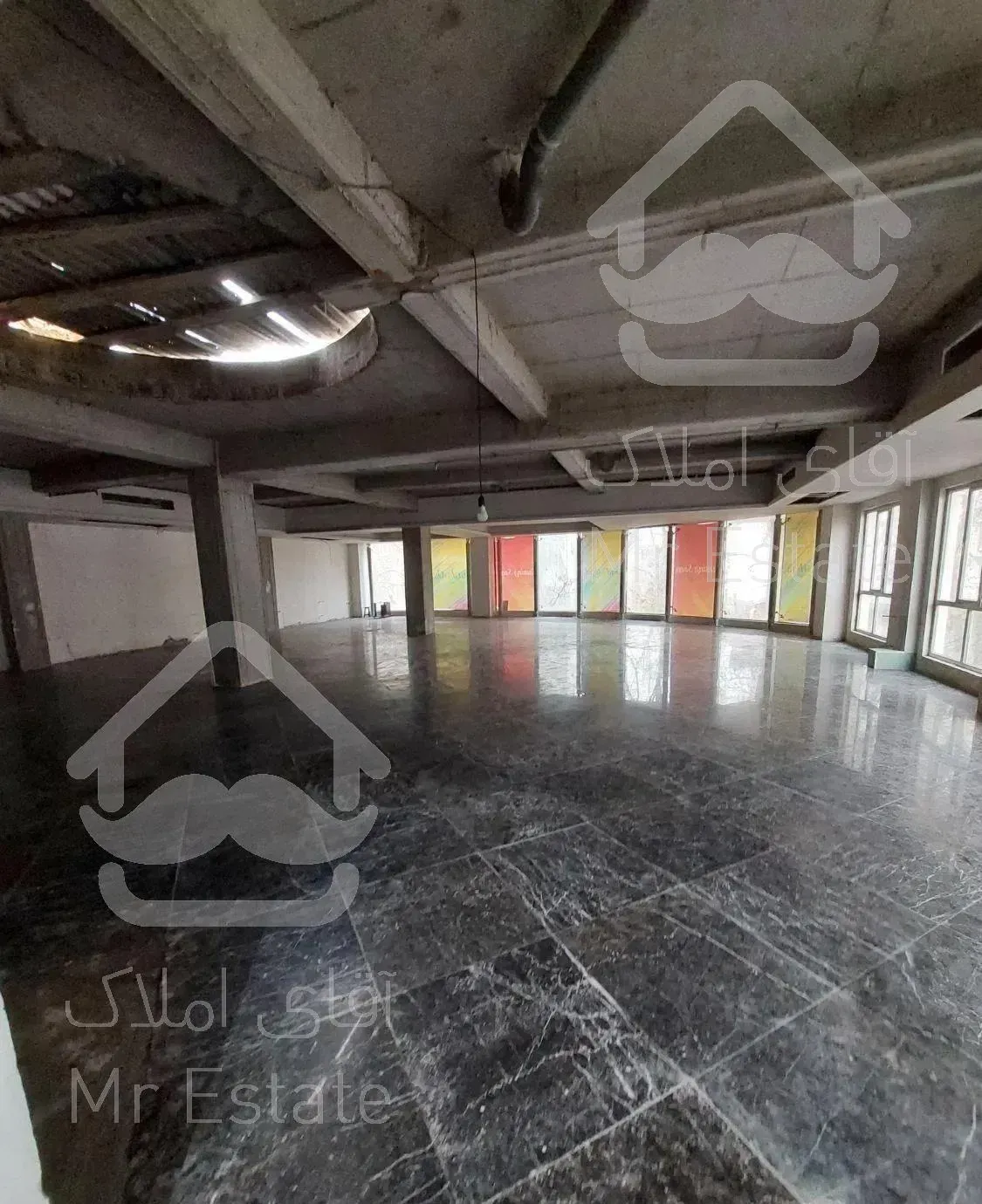 ۱۵۶۵ متر تجاری (۴۰۰ متر روف ) فول امکانات تجریش