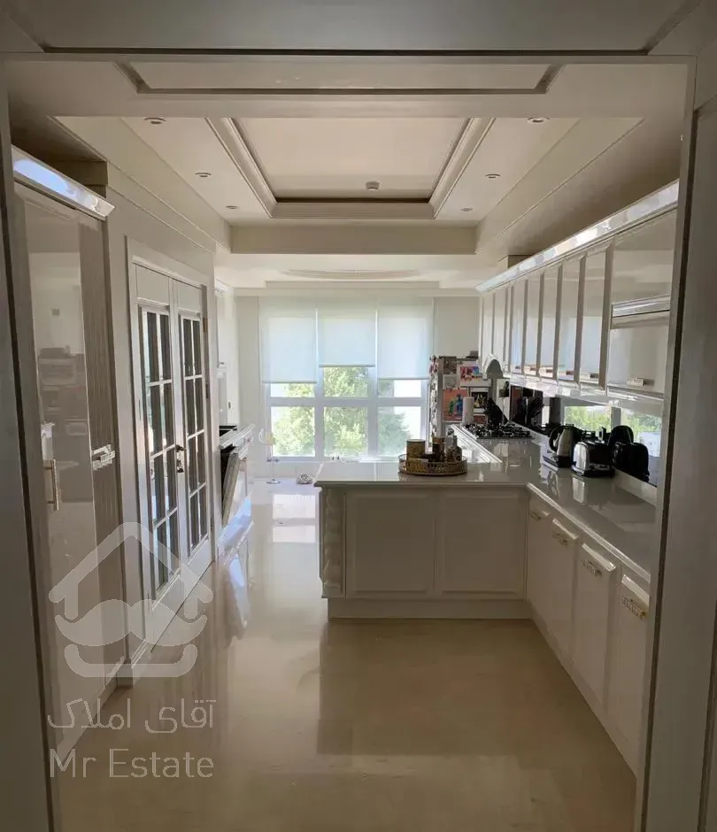 فروش واحد کلاسیک کم‌نظیر /۱۵۵متر/۳ خواب /ولنجک