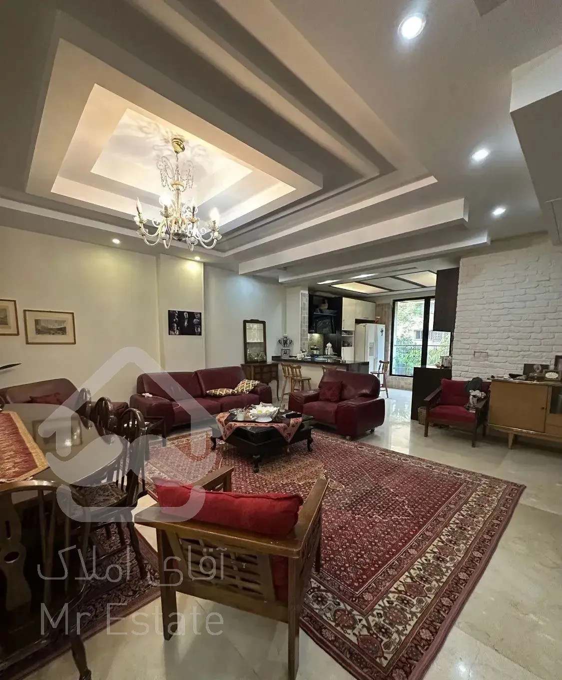 ۱۱۵ متر / ۳خواب / ۲پارکینگ / دولت