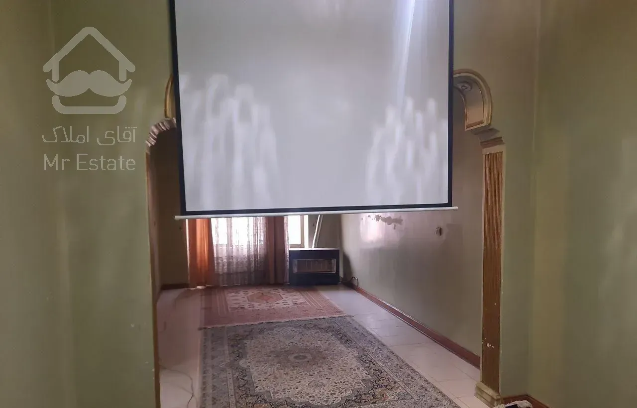 فروش آپارتمان ۱۴۹ متری ۳ خوابه طبقه ۴ در شیخ هادی