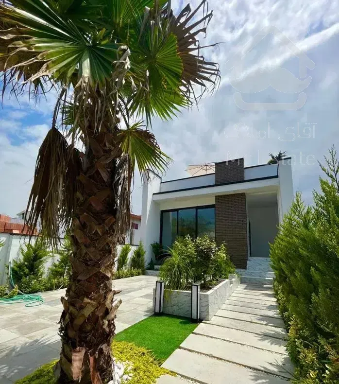 همکف‌مدرن روف دار با ویو جنگل سنددار