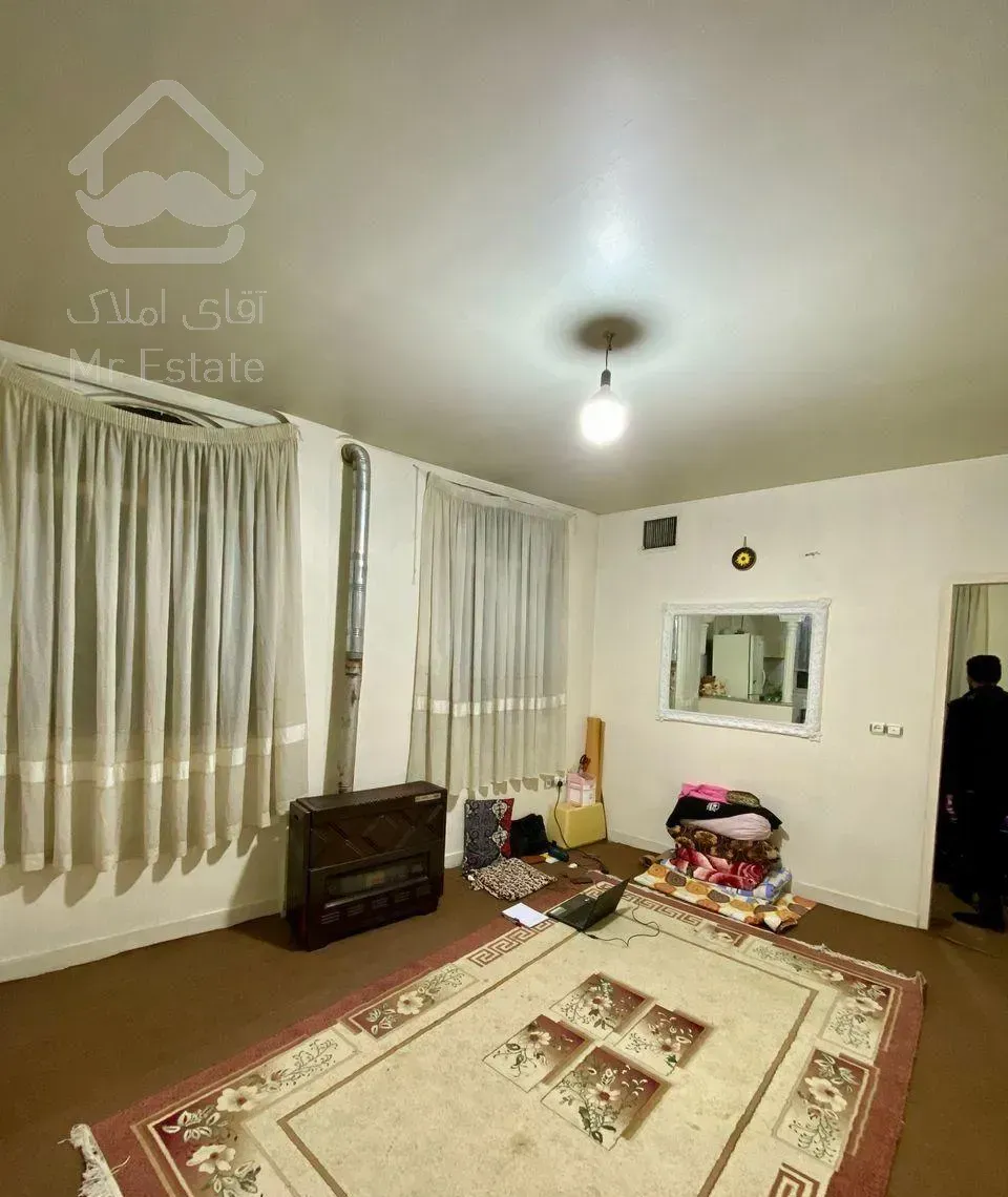 ۴۲متر/فول امکانات/خوش نقشه/سرمایه گذاری