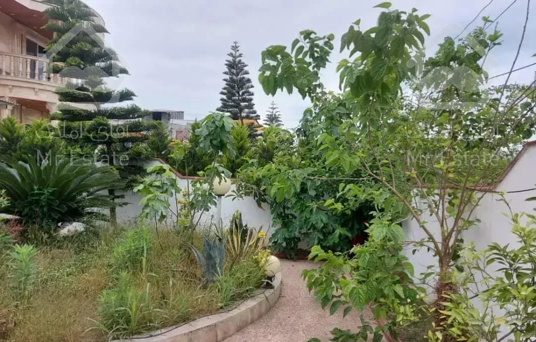 خونه باغ با سند .