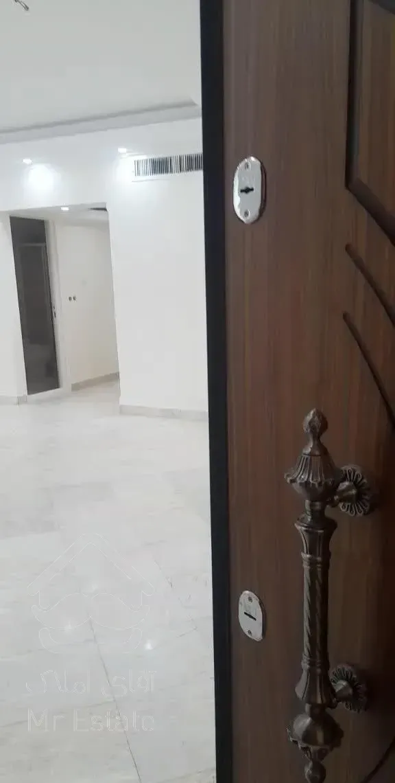 ۱۳۰ متر تک واحدی ۳خواب             (شهید عراقی)