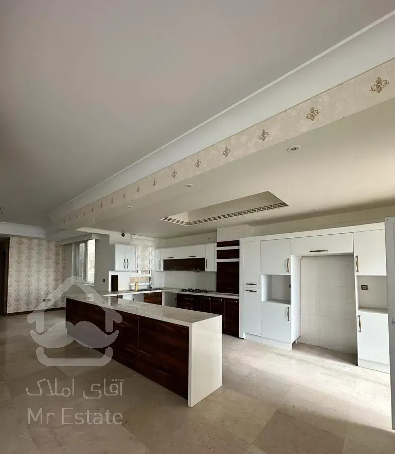 ۱۸۰متر،۲پارکینگ،فوری،جماران