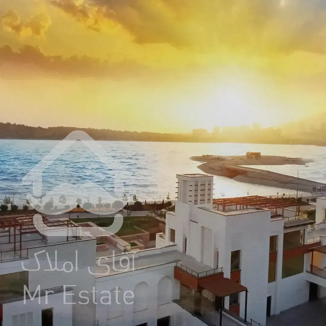 دریاچه چیتگر / 214 متر / دوبلکس / 140 متر تراس / دید ابدی به دریاچه