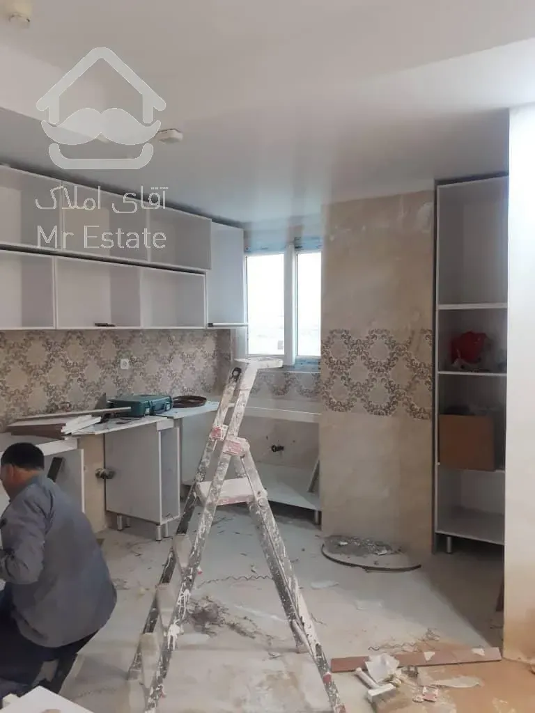 ۳خواب برج دریاچه ۱۵۷ متر