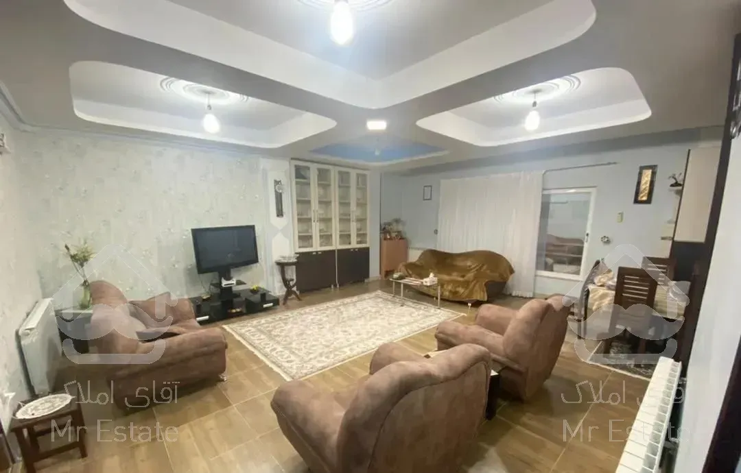 فروش واحد۱۰۰متری/خوش نقشه/۵۰قدمی دریا