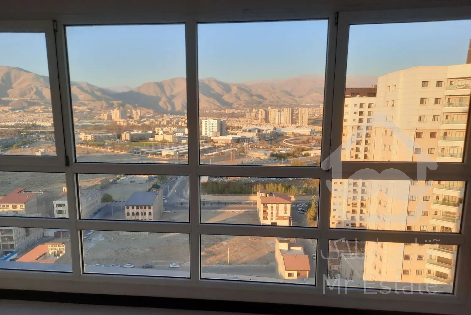 136متر 3 خواب