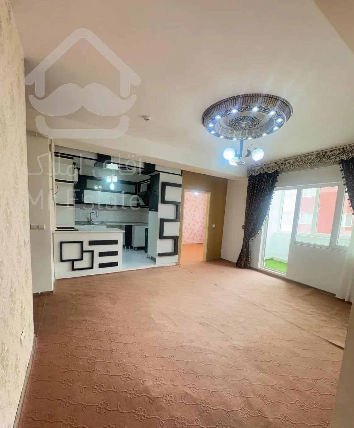 آپارتمان سهند فاز ۳/جنوبی/تمیز