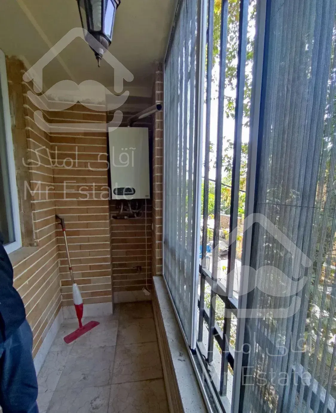 ۹۲ متر دو خواب داراباد