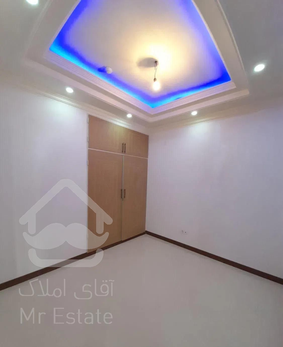 آپارتمان ۱۶۸ متری رو به نما