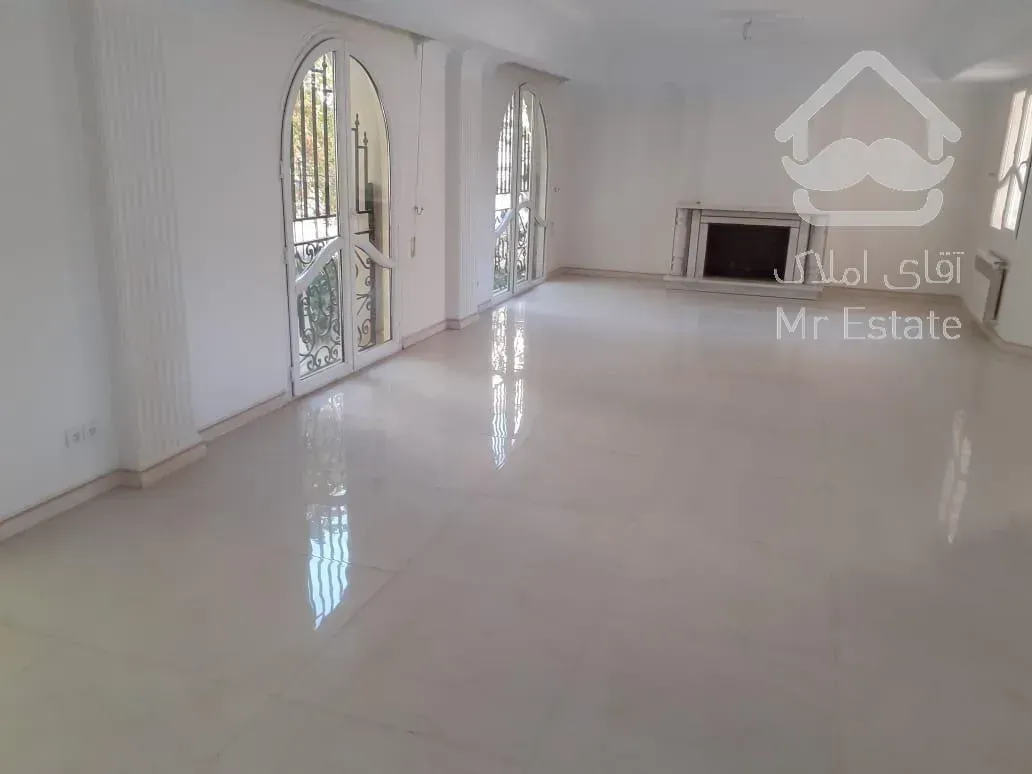 اجاره و رهن آپارتمان زعفرانیه 200  متر شیک