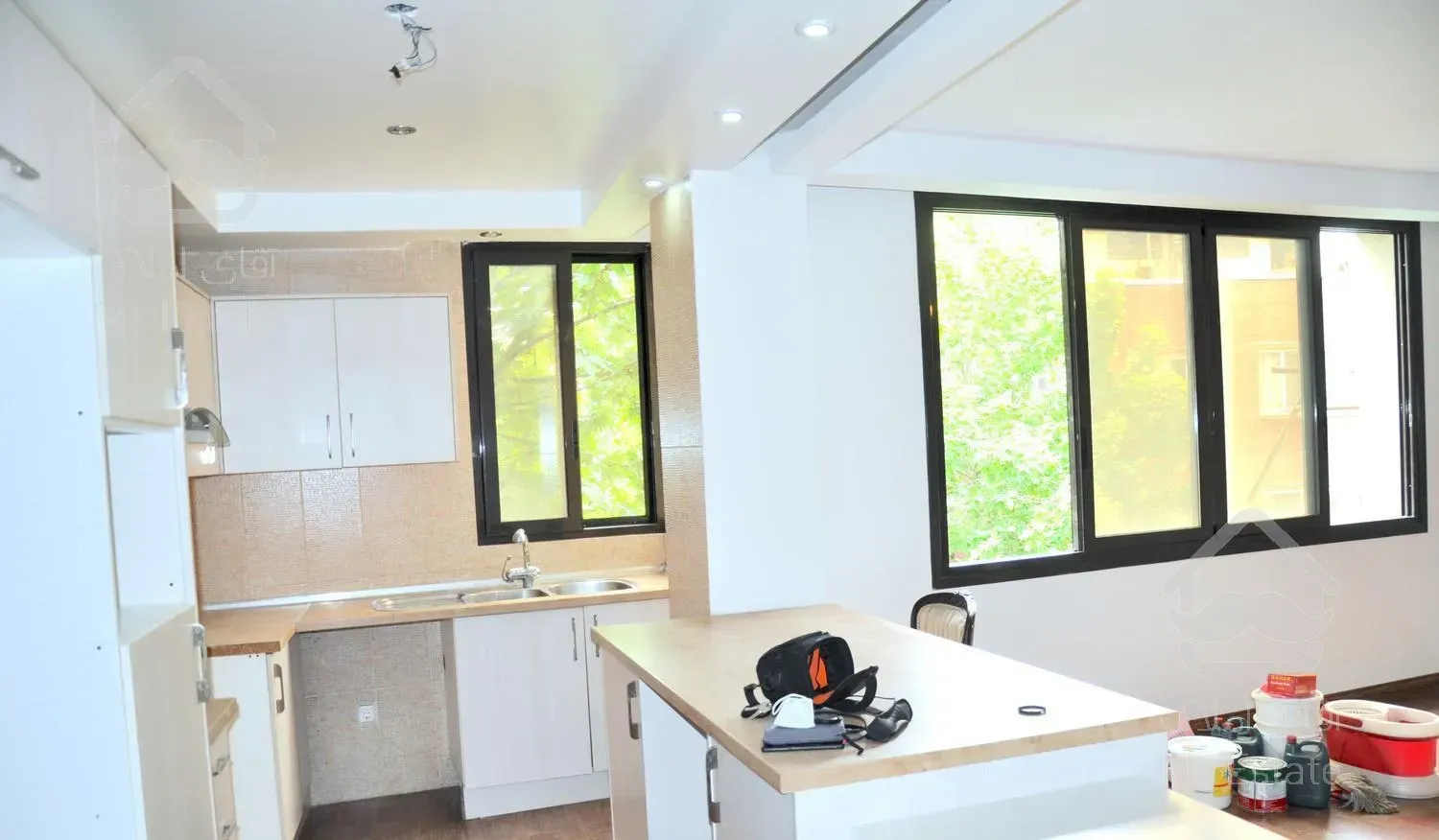 ۲ خوابه ۱۰۰ متری