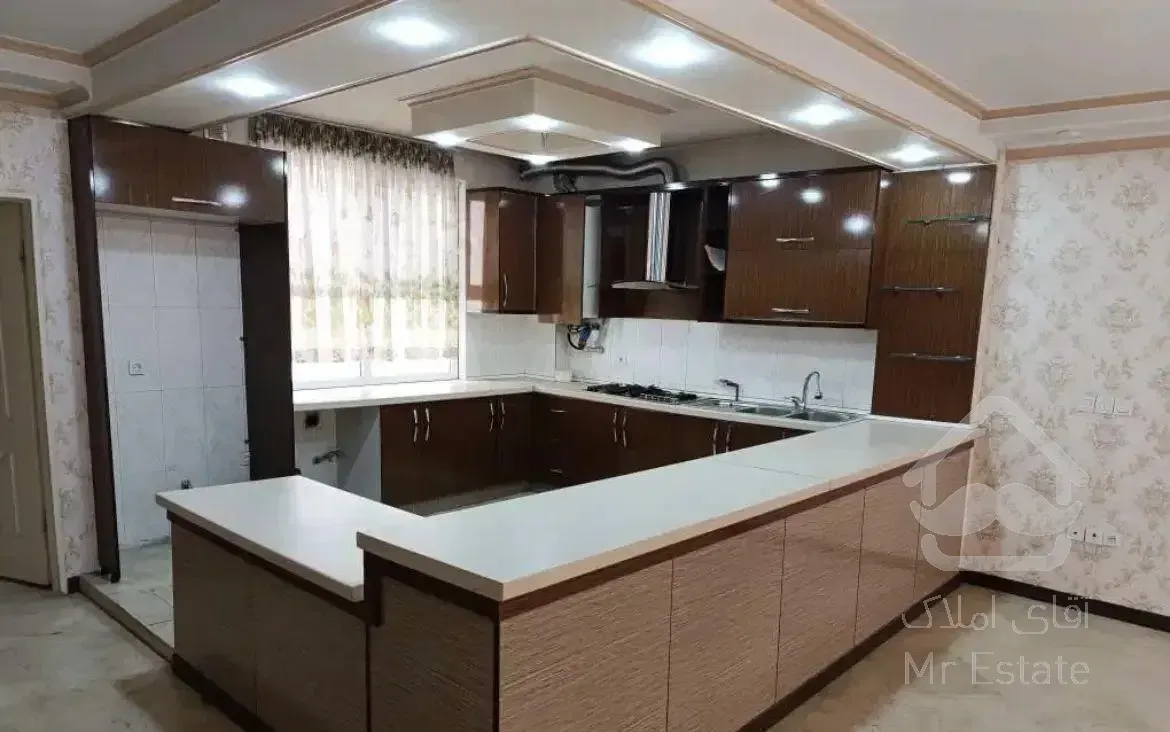 ۱۲۰متر/میدان۲۶مدائن/تخلیه/فول امکانات/تاپ لوکیشن