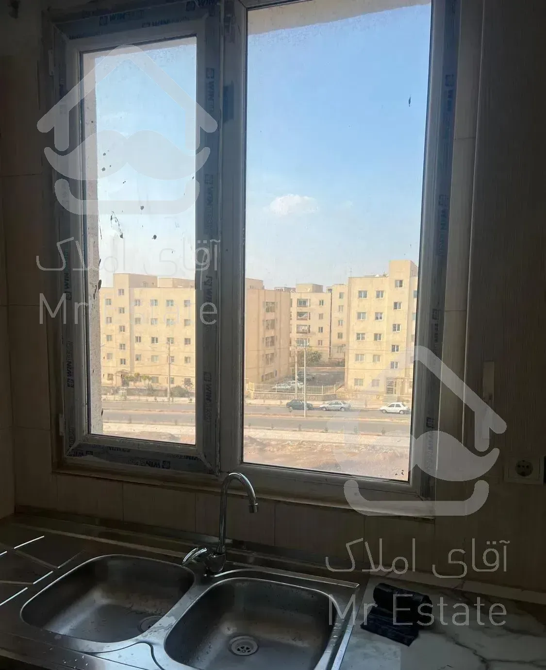 آ‌پارتمان ۷۵ متری ۲خواب فاز ۶ کوه نور