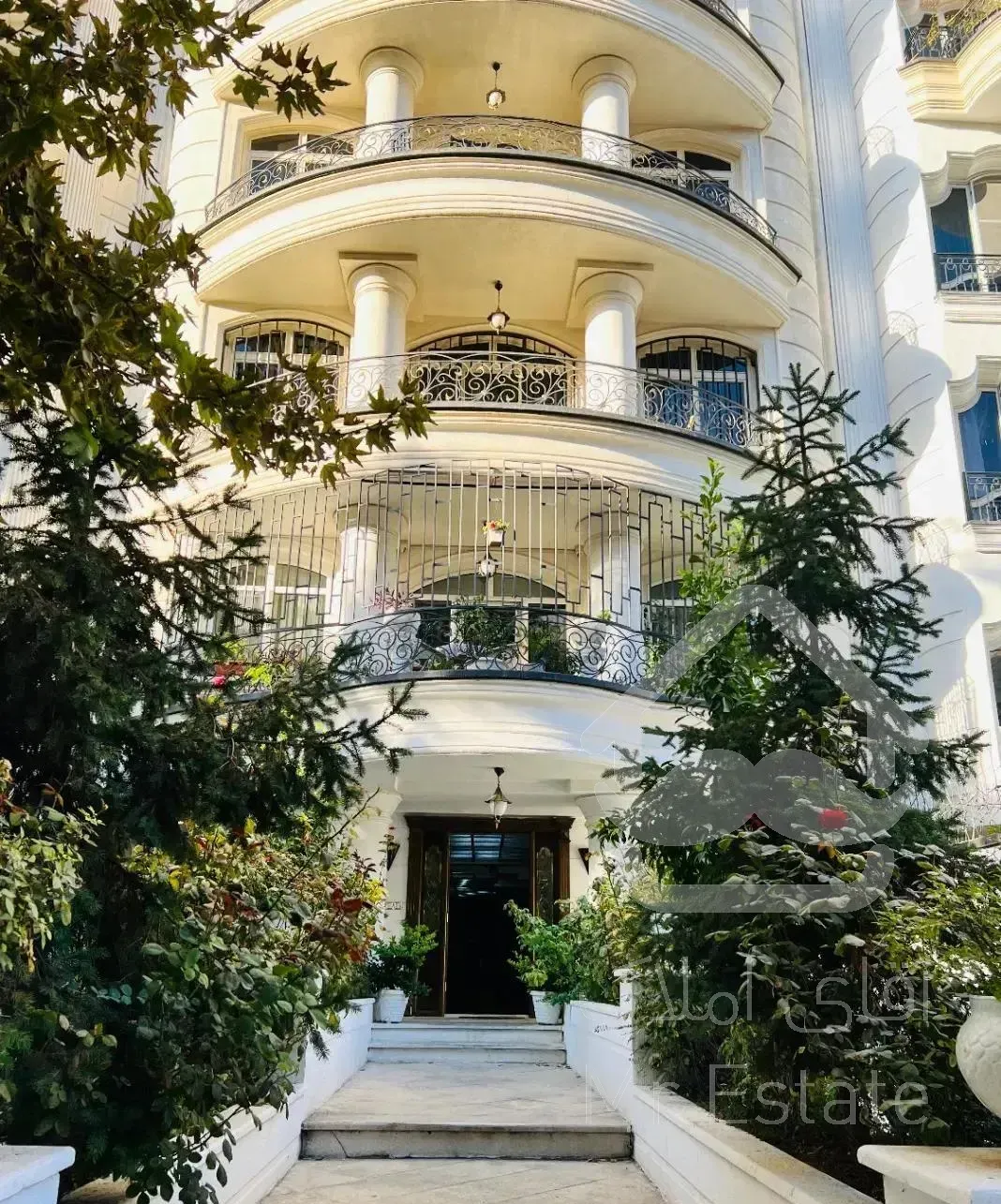 ۲۴۰ متر گلهای جردن/(تکواحدی)/نما رومی