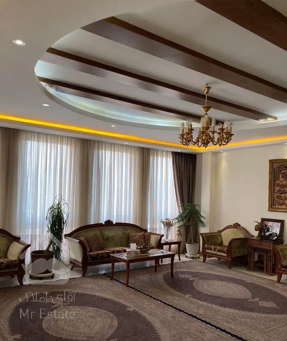 معاوضه و فروش*101متـر * تک واحدی *گذر دنج