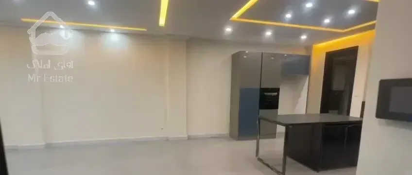 120متر،2خ سهروردی شمالی ابن یمین/سازه مدرن