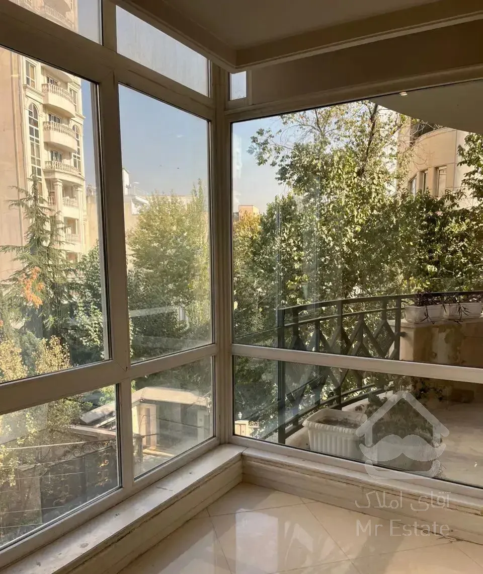 اپارتمان ۱۸۳ متر ۳ خواب دزاشیب ،فول ،مشاعات آبی