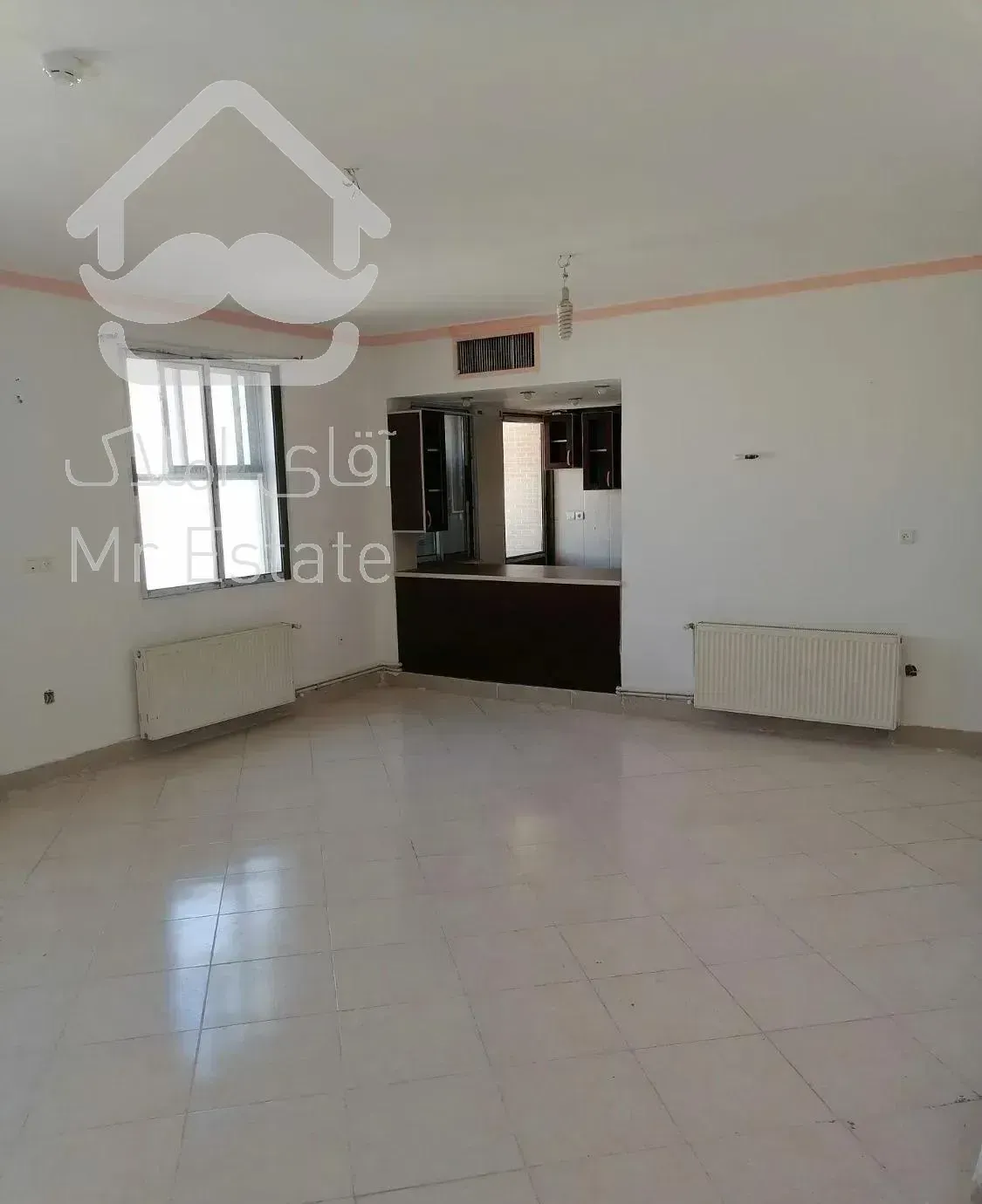 آپارتمان ١٠٠متری غزال  میدان شهدای مهراب صفاییه