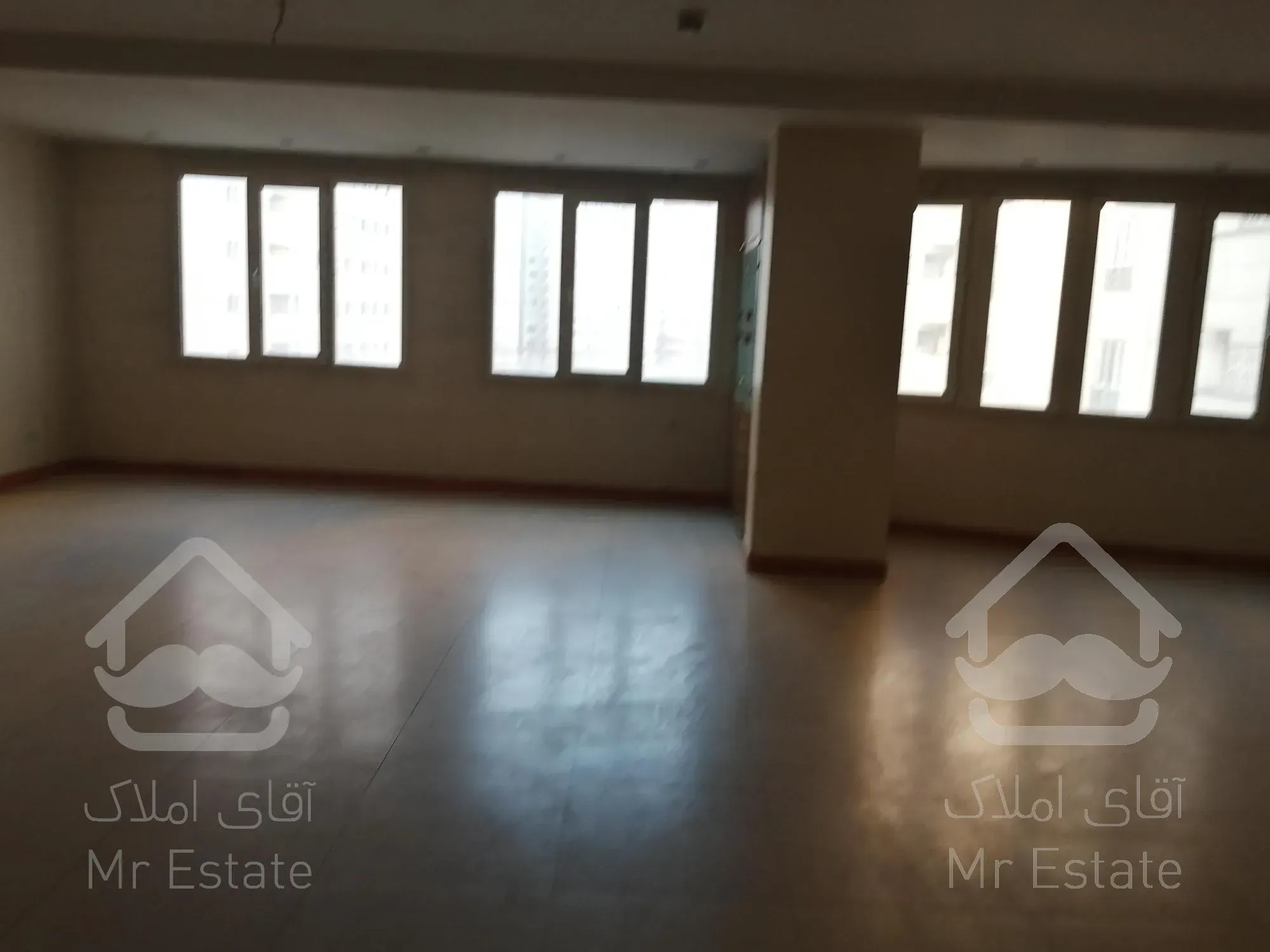 161 متر 3خواب برج صیاد 2 فول امکانات دریاچه