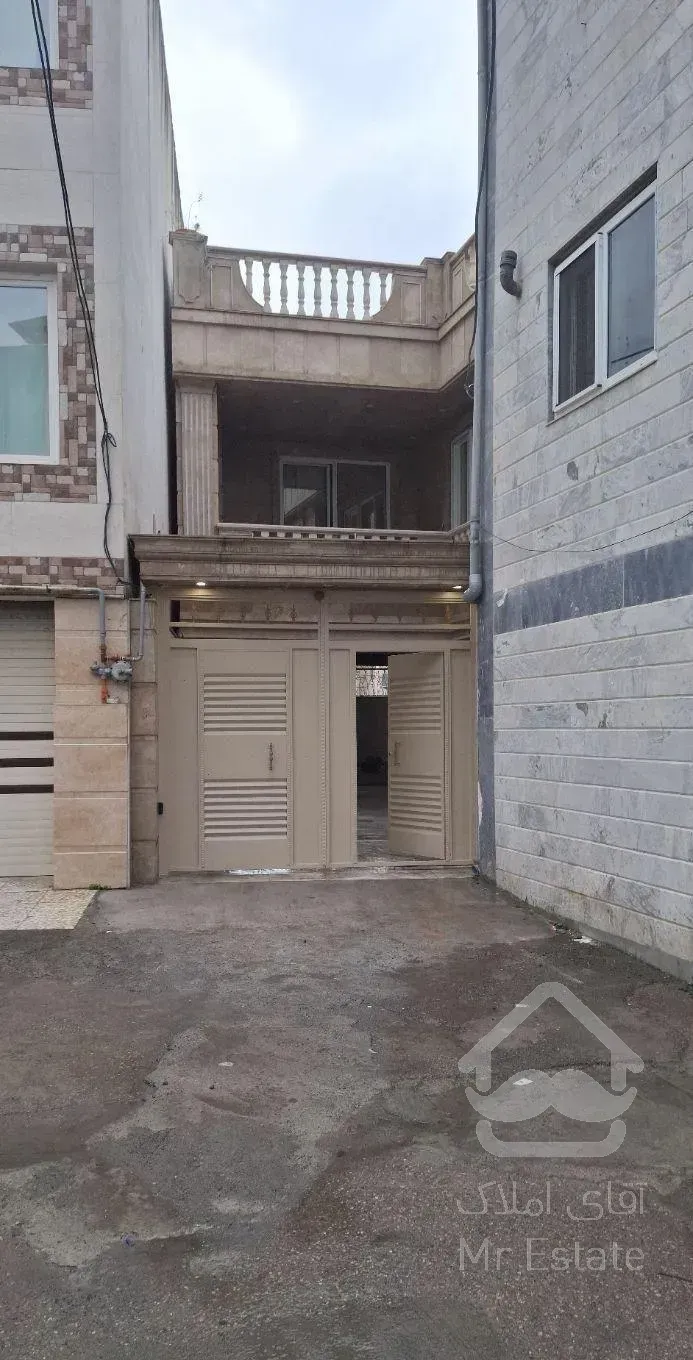 فروش خانه ویلایی ۲۲۰ متری نوساز