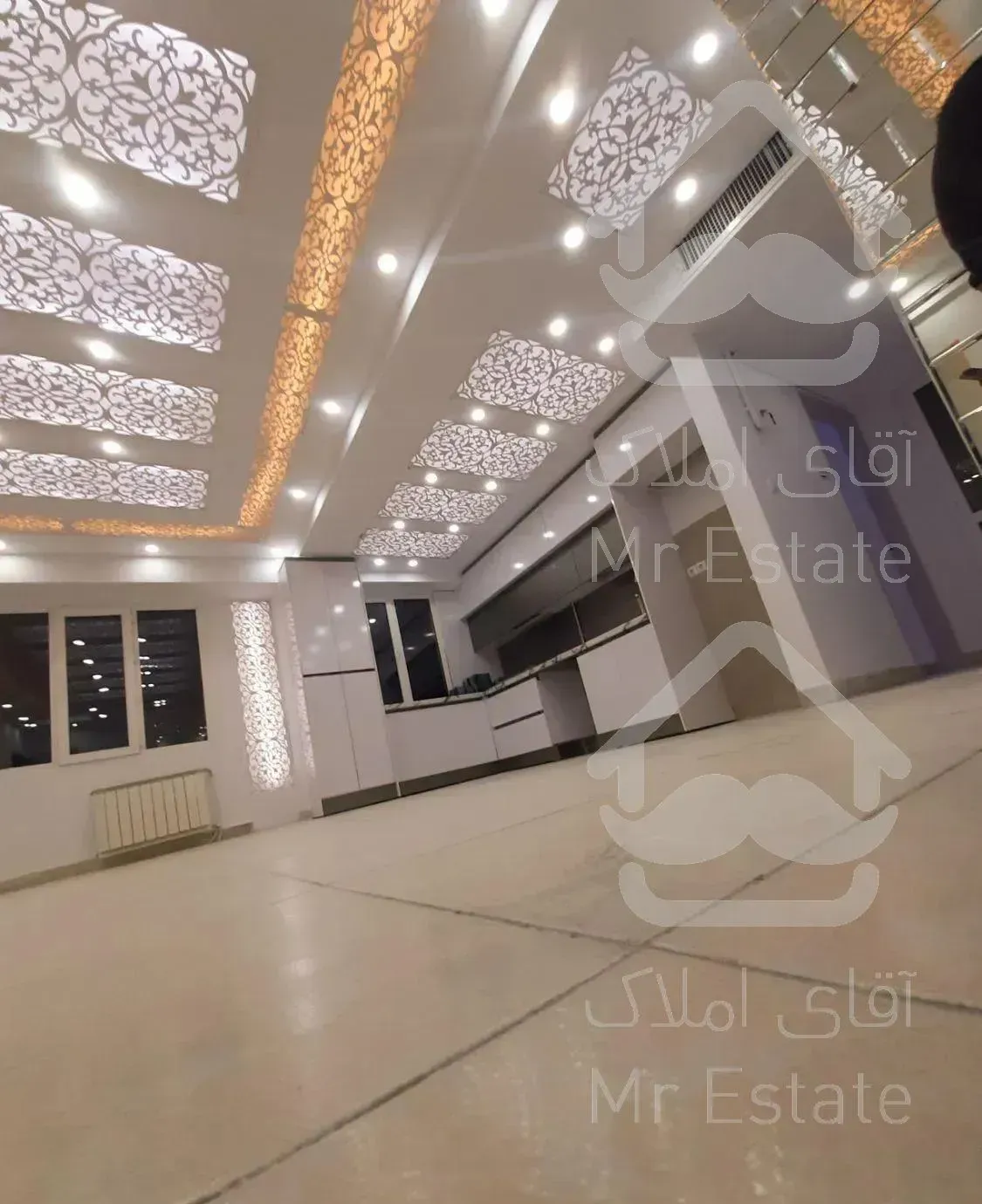 آپارتمان۹۰متری در پرند فاز۴ جنب ایستگاه مترو