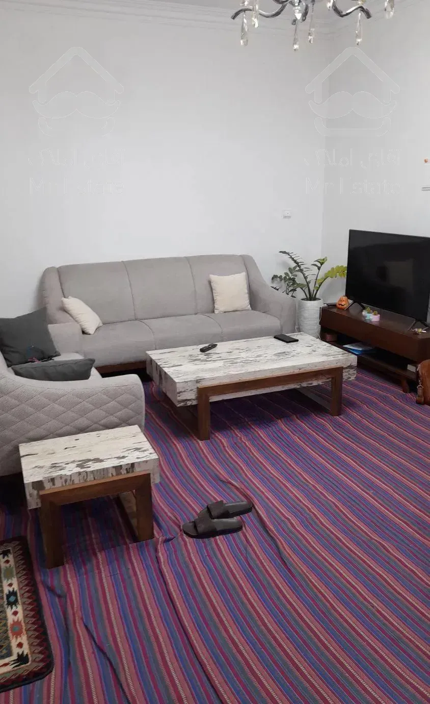 آپارتمان ۷۰ متر دو خواب بازسازی شده