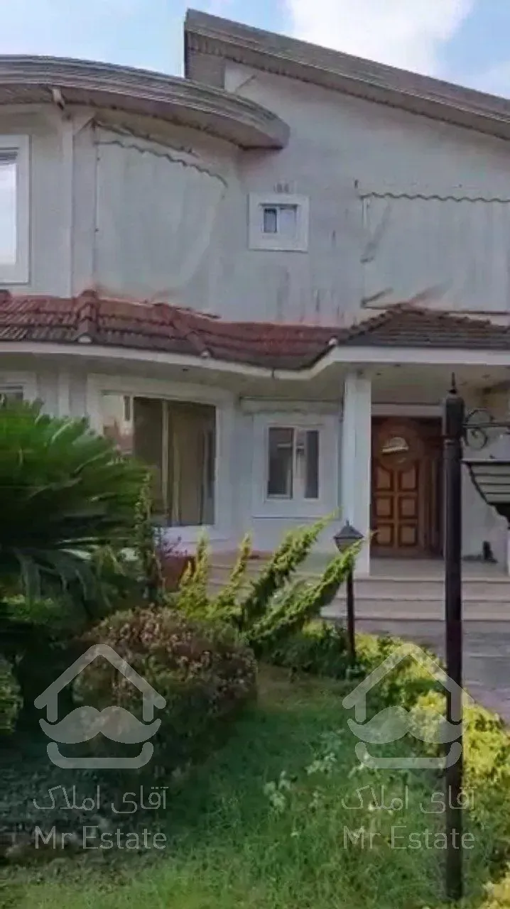 فروش ویلا دوبلکس شهرکی ۴ ویلا