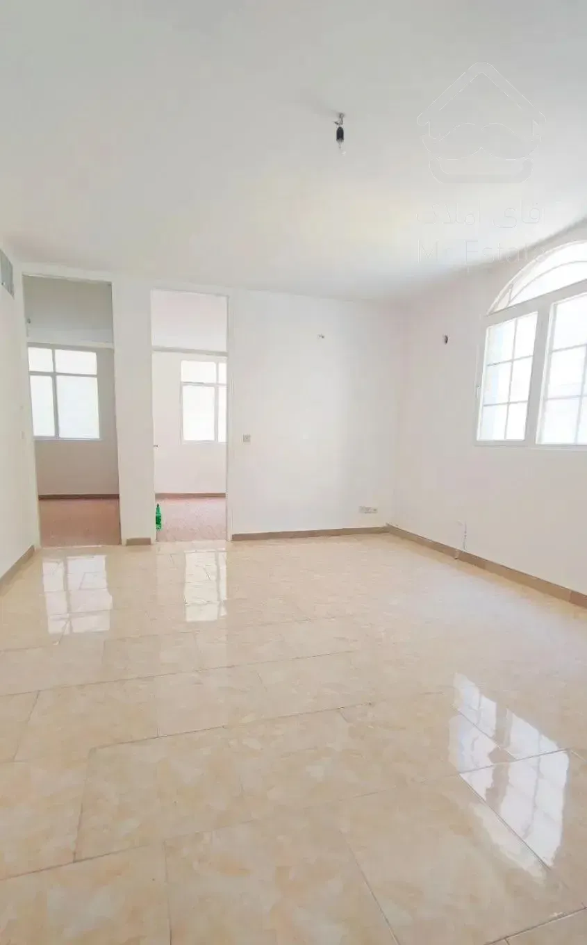 ۷۷ متری/ ۲ خواب / تک واحدی/ امامت نیروهوایی