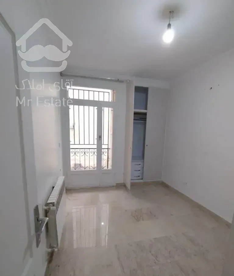 85متر فول امکانات و خوش نقشه در کوچه پهن