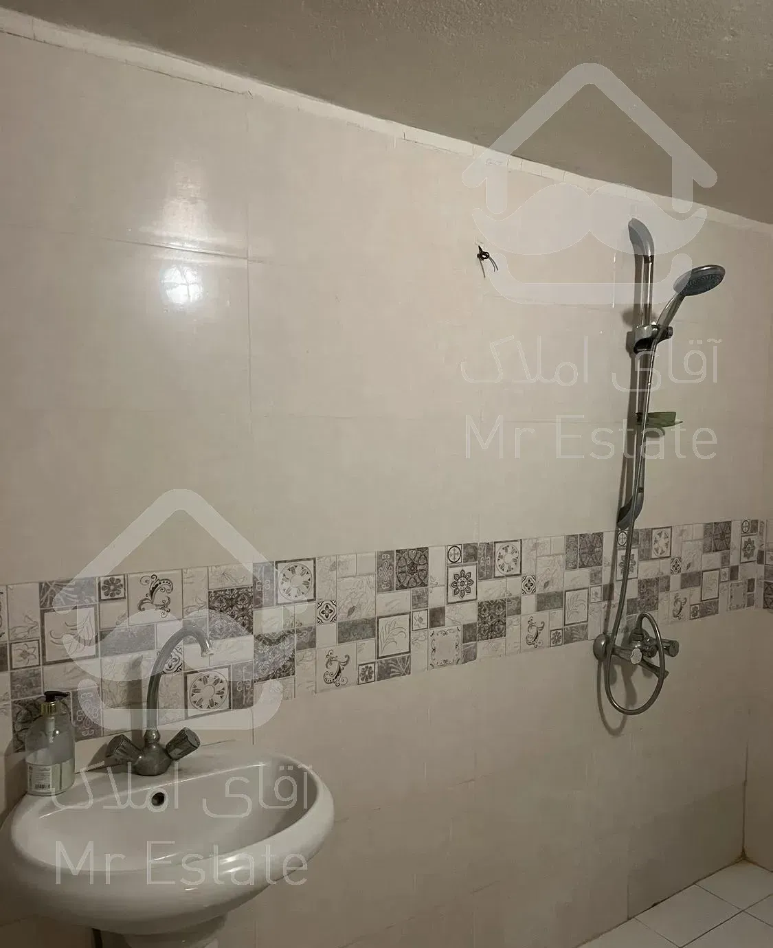 کاملا نورگیر- بازسازی شده - تراس بزرگ