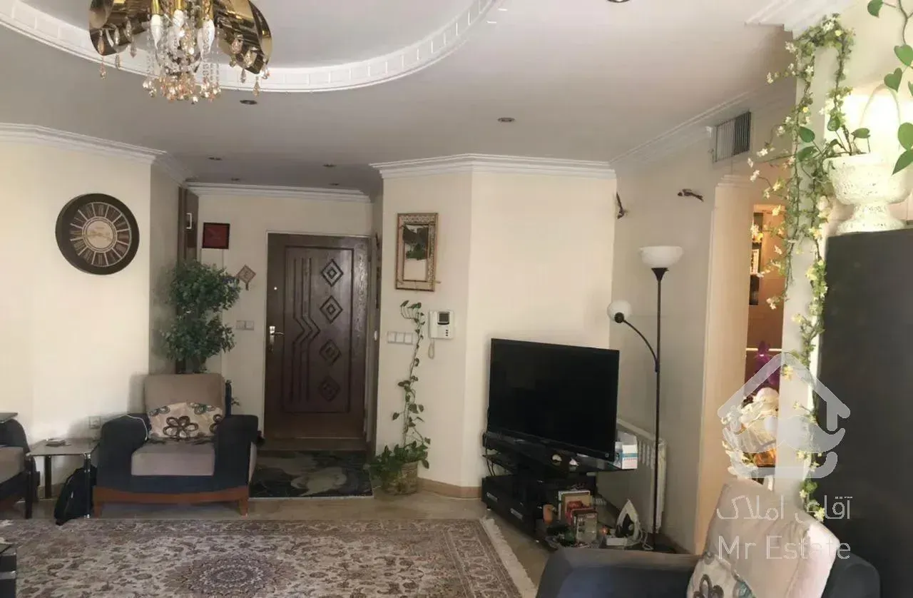 ٩٣ متری فول