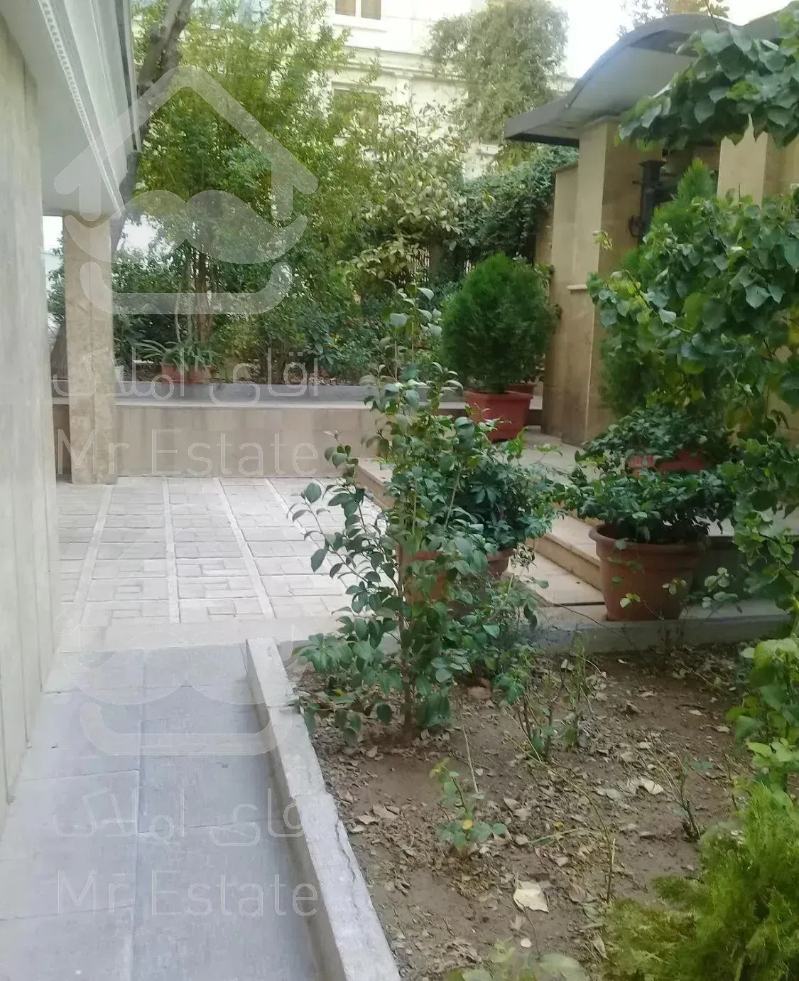 فروش اپارتمان ۱۳۰ متری تاپ