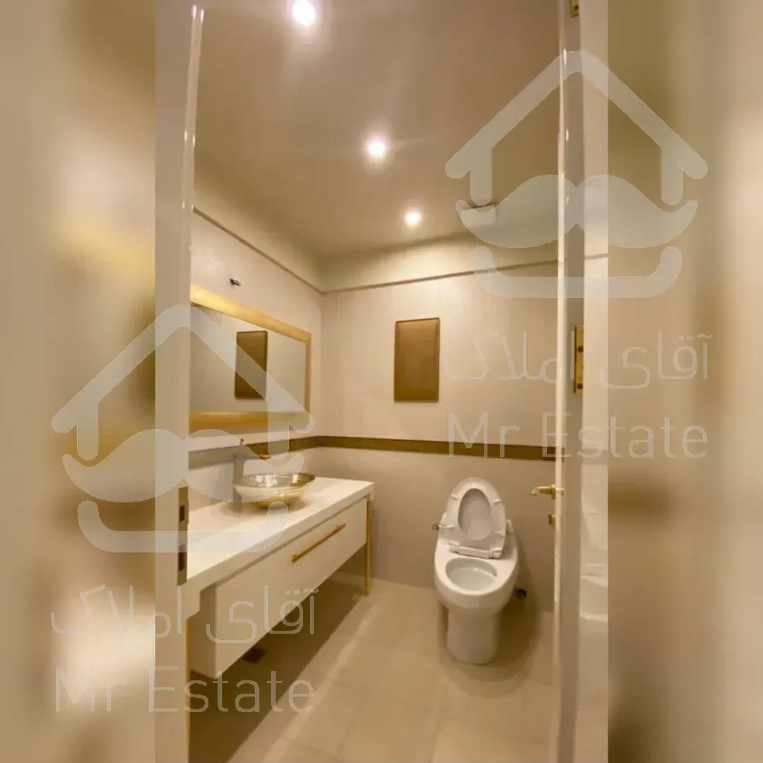 برج باغ برند در آجودانیه ۳۰۰متر ۳خواب مستر