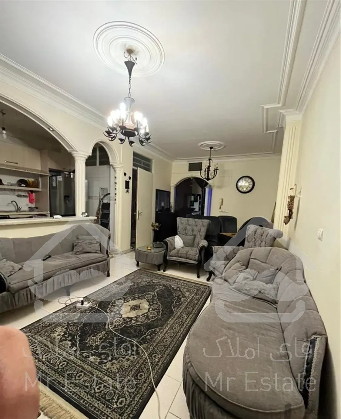 آپارتمان ٨٠ متری / ٢ خوابه / مرودشت