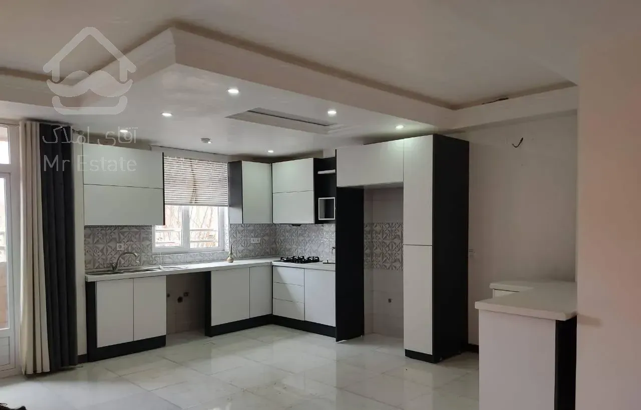 ۶۳متر فول امکانات طالقانی ولیعصر نورگیر